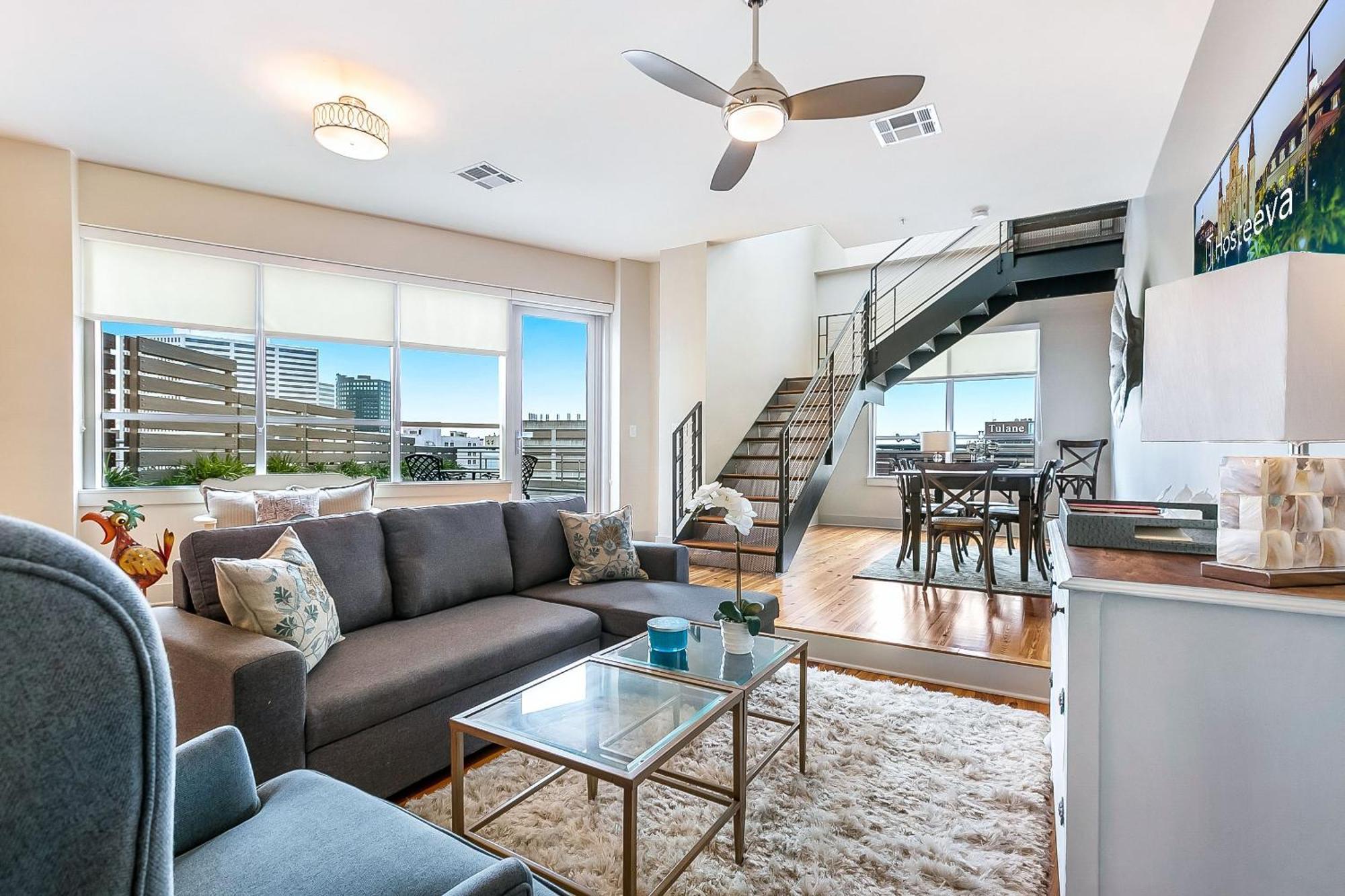 Upscale Condos And Penthouses Close To Canal And Bourbon St ニューオーリンズ エクステリア 写真