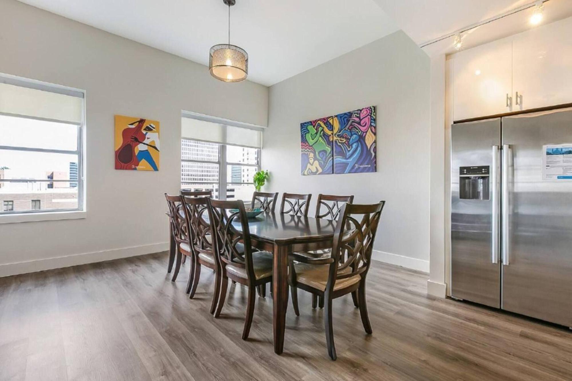 Upscale Condos And Penthouses Close To Canal And Bourbon St ニューオーリンズ エクステリア 写真