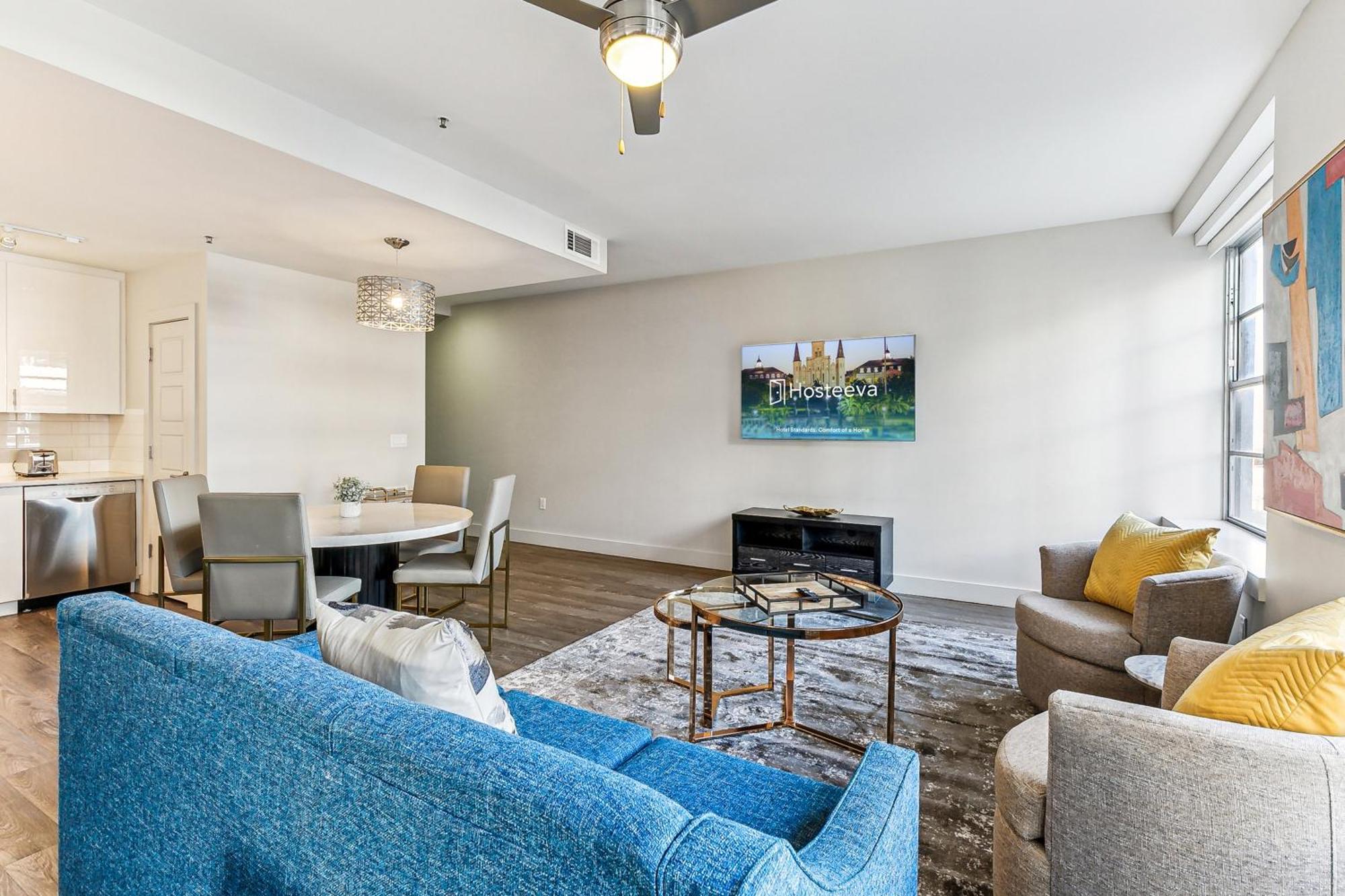 Upscale Condos And Penthouses Close To Canal And Bourbon St ニューオーリンズ エクステリア 写真